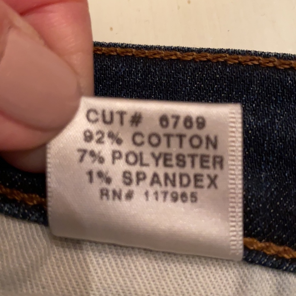 Jeans - Picture 2 of 6